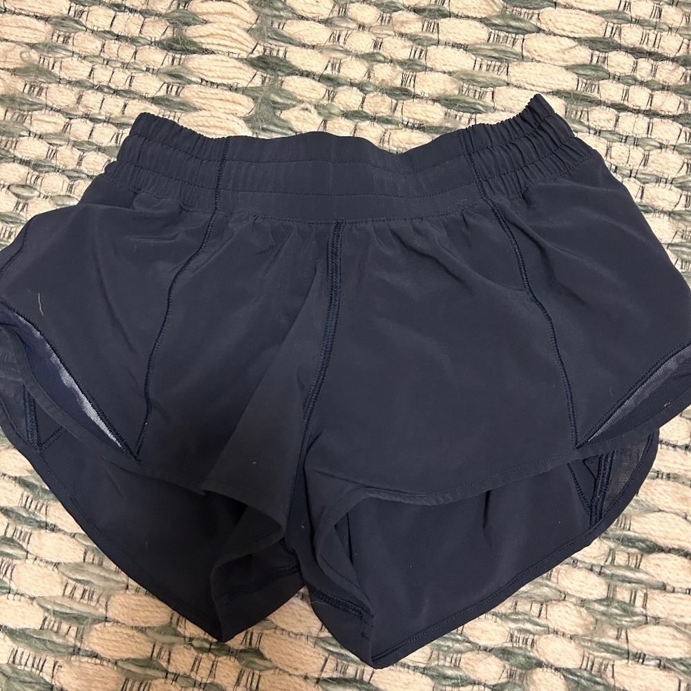 Lululemon Hotty Hot Short